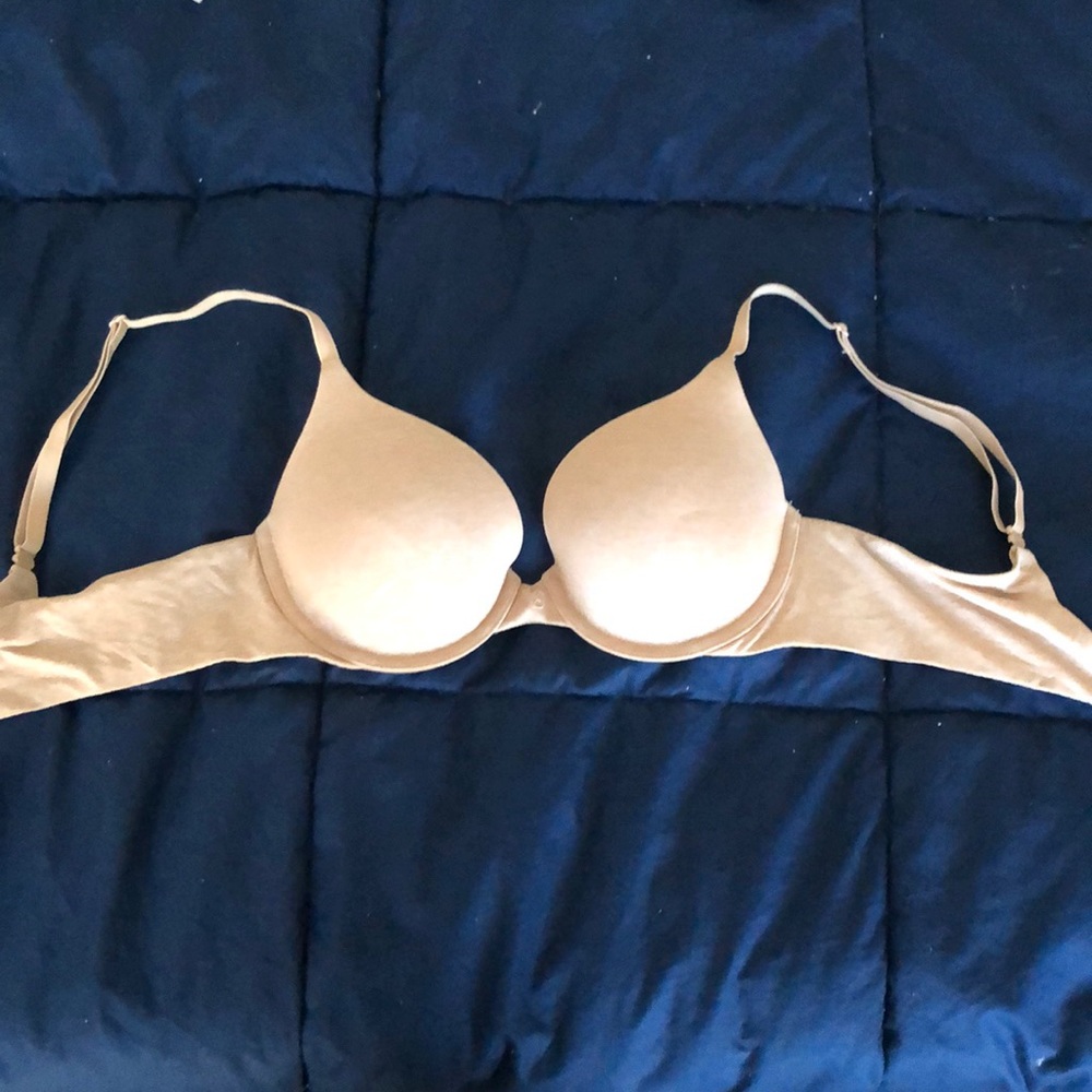 Victoria’s Secret Padded perfect coverage bra